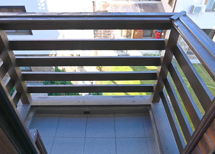 Comfortable 2-bedroom Near The Lift By Flat Mаnаger Апартамент Банско